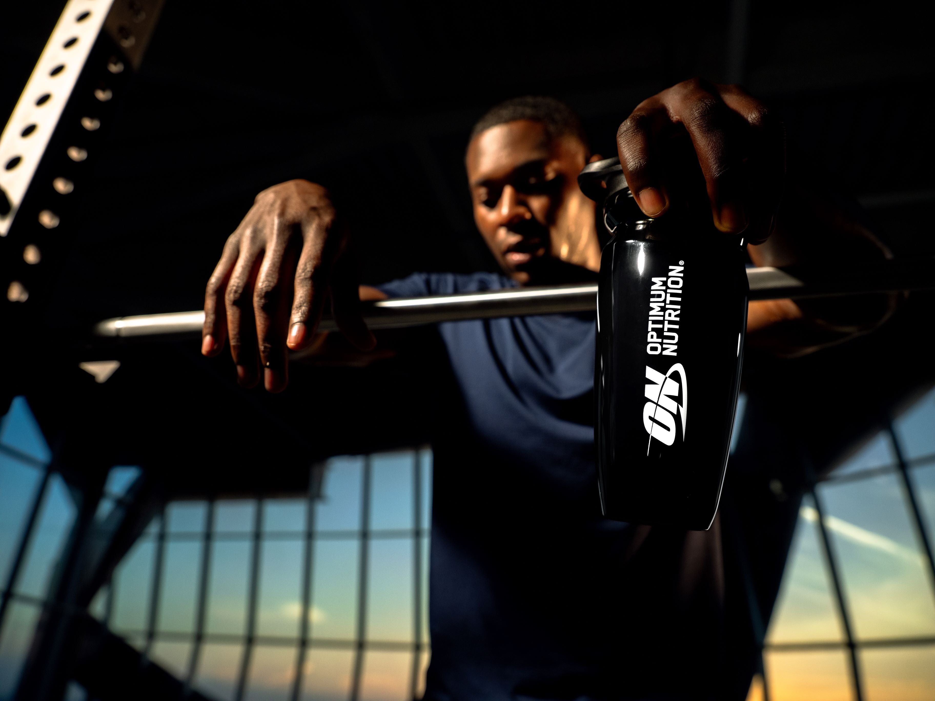 optimum-nutrition-opti-lock-shaker image 7