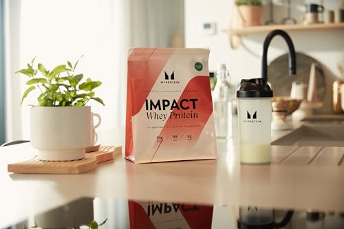 myprotein-impact-whey-protein-chocolate-smooth-2-5-kg-23-g-protein image 8