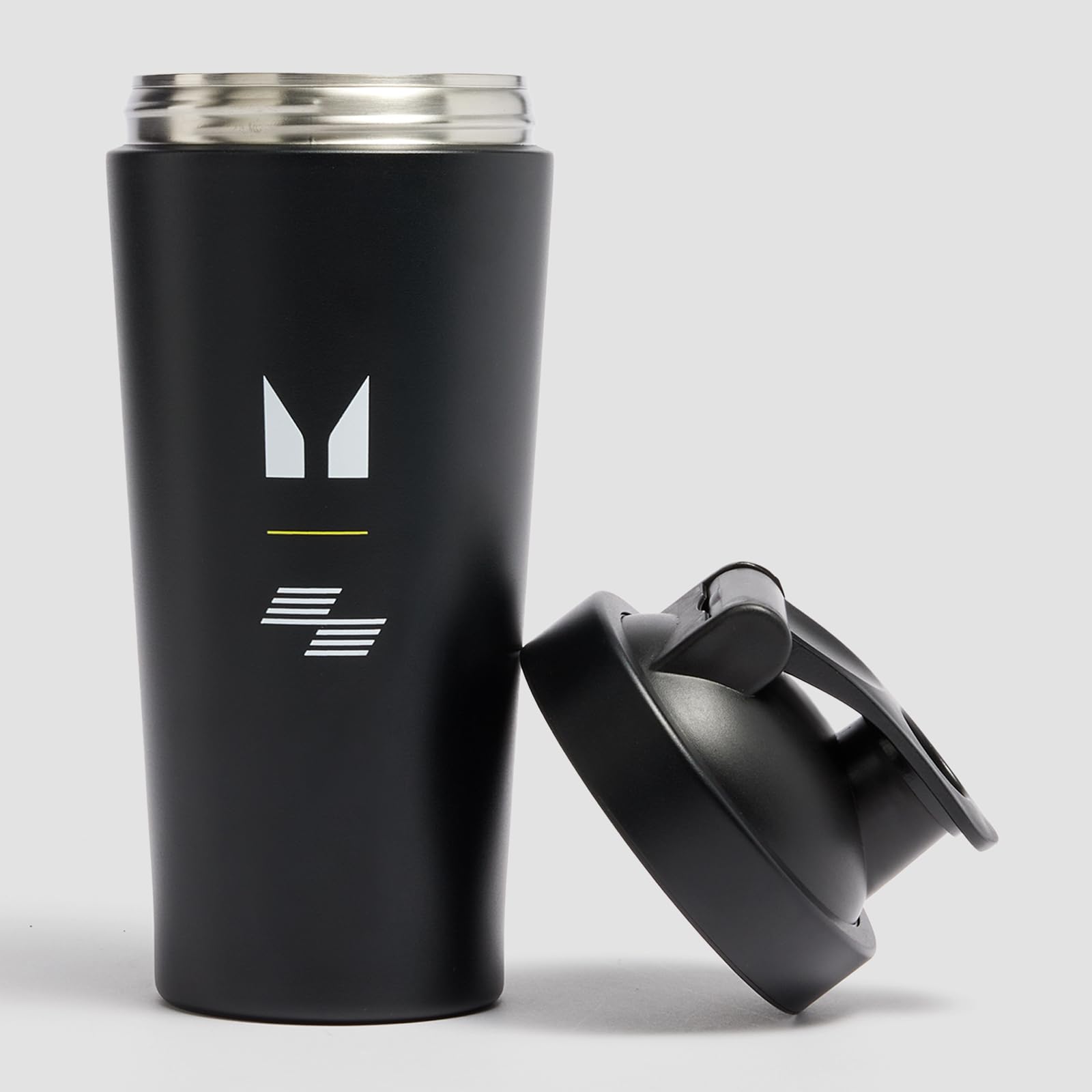 myprotein-hyrox-edelstahl-eiwei-shaker-750ml-mit-mischkugel image 4
